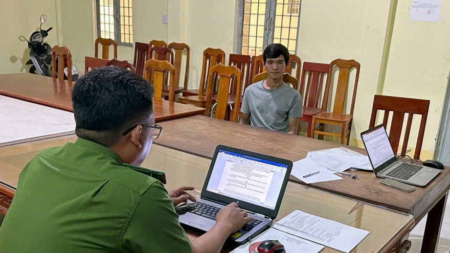 Bắt quả tang đối tượng tàng trữ ma túy