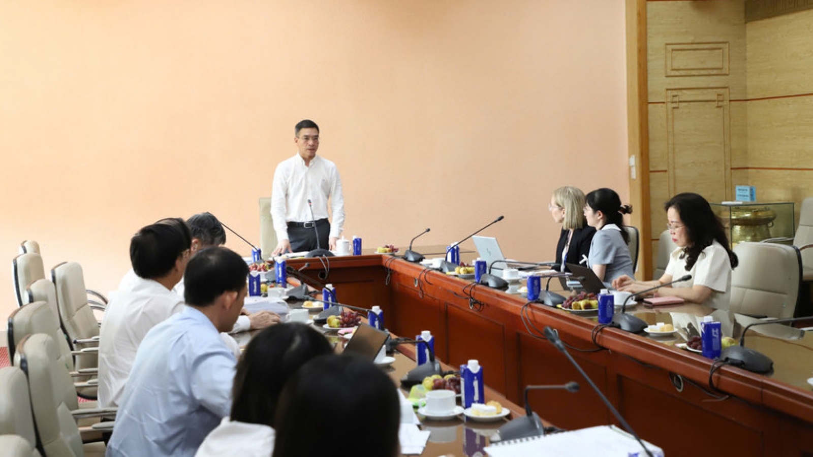 Vietnam considers recognition of int’l healthcare standards for hospitals