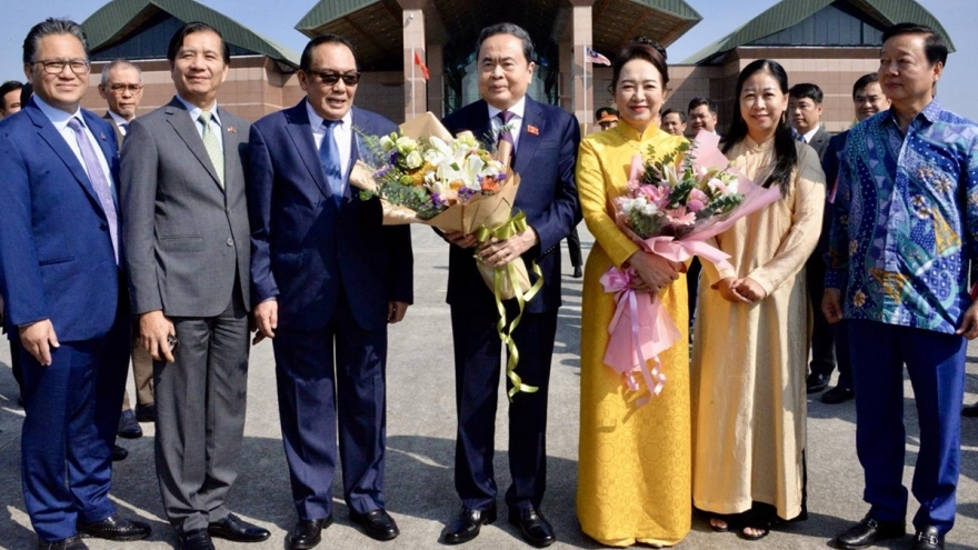 Chủ tịch Quốc hội kết thúc tốt đẹp chuyến thăm Malaysia, dự Đại hội đồng AIPA-46