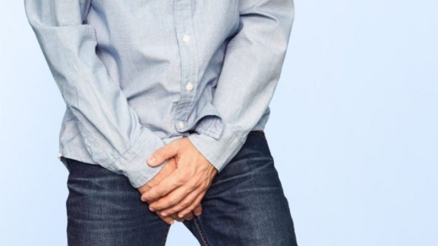 Sau khi phẫu thuật tiền liệt tuyến tôi bị xuất tinh ngược