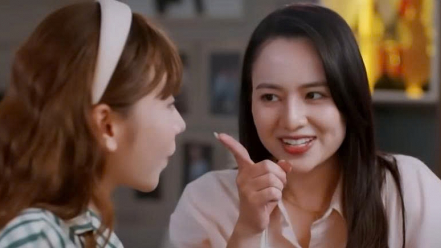 "Gió ngang khoảng trời xanh" tập 10: Ngân choáng váng trước sở thích biến thái của Tiền