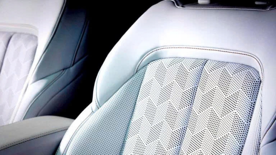 Các hãng xe sang dần loại bỏ nội thất da thật bằng "da nhân tạo"