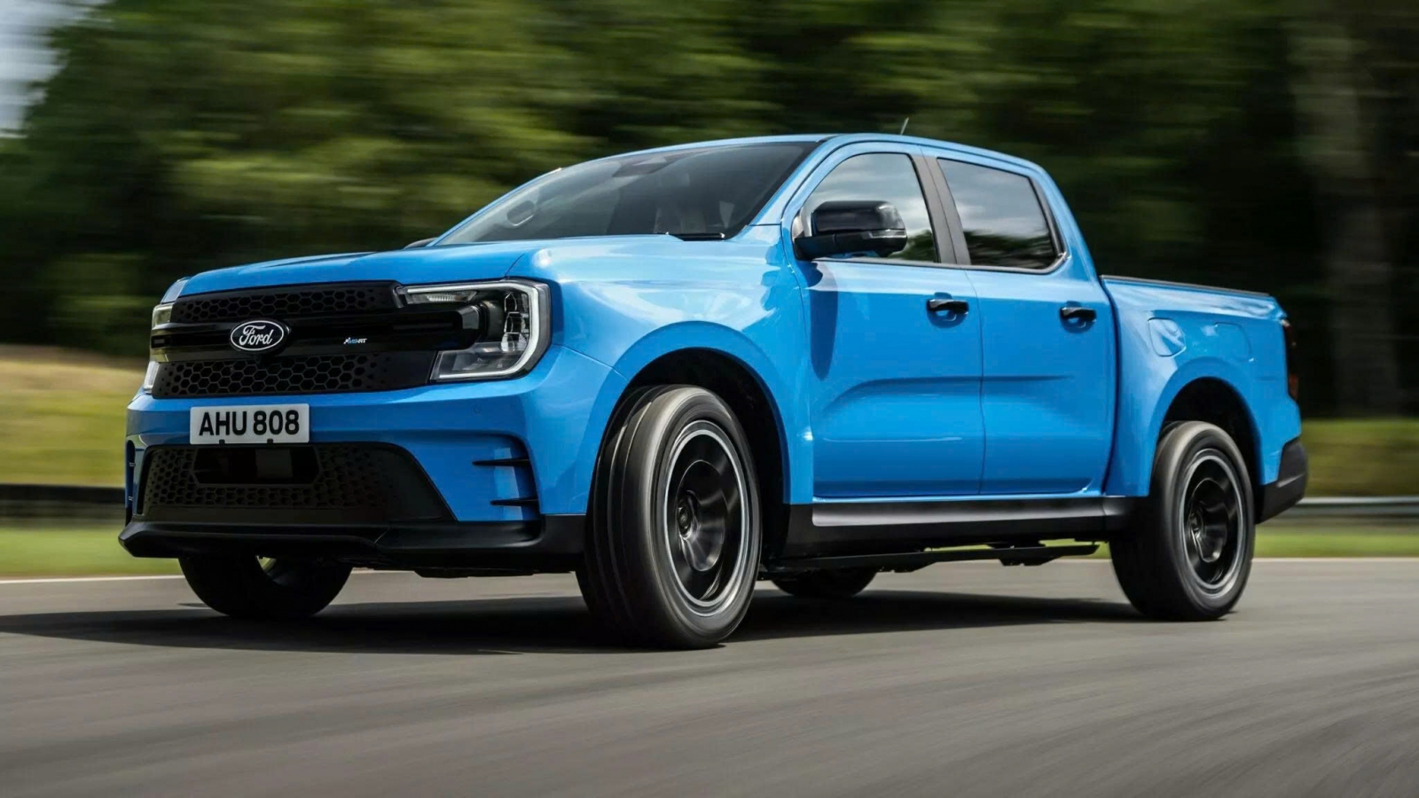 Ford Ranger MS-RT có thêm bản PHEV mạnh mẽ