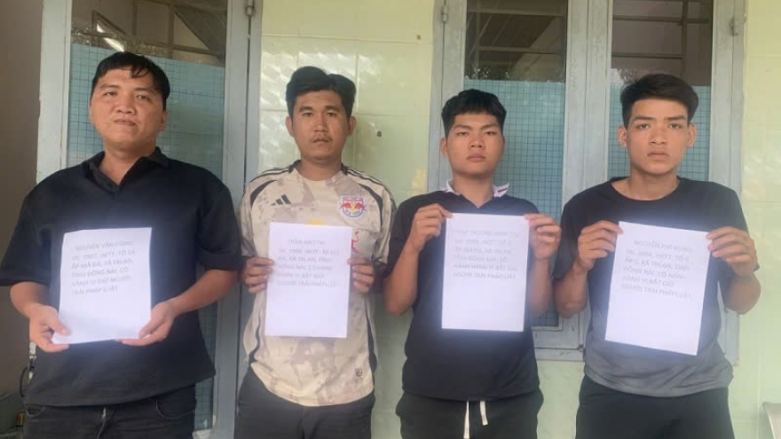 Bắt giữ 4 đối tượng bắt giữ người trái pháp luật để đòi nợ