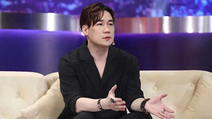 Sao Việt 24/9: Khánh Phương xin lỗi vì MV có hình ảnh liên quan cá độ