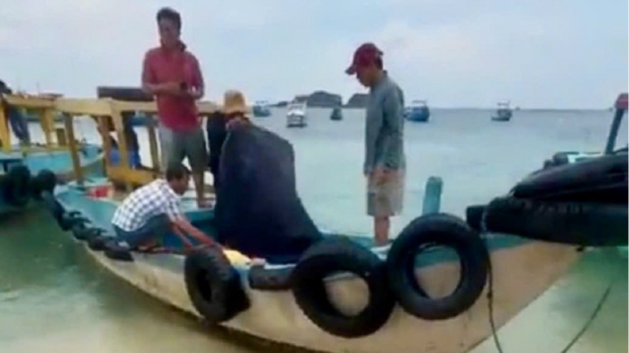 Ra thăm tàu cá, ngư dân phát hiện thi thể trôi dạt gần bờ đảo Phú Quý