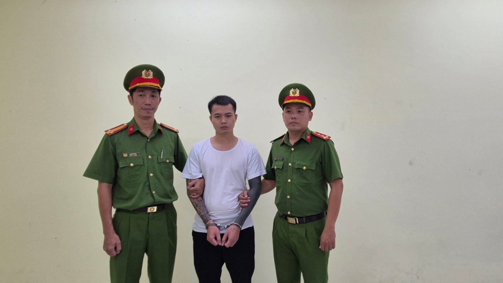Nóng 24h: Câu view bằng lời lẽ độc hại, TikToker "Tàng Keng Ông Trùm" trả giá đắt
