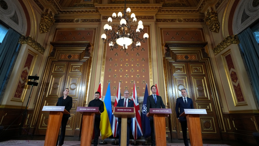 Các đồng minh của Ukraine quyết tâm “đi xa hơn bao giờ hết” để gây sức ép với Nga