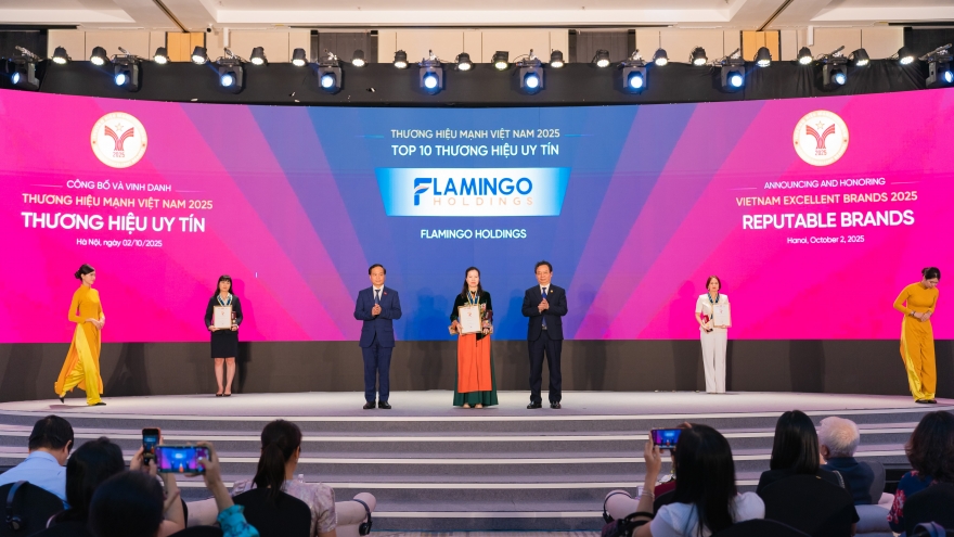 Flamingo Holdings nhận giải thưởng Top 10 Thương hiệu Uy tín 2025