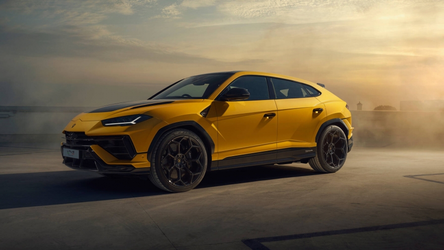 Lamborghini Urus bị triệu hồi tại Việt Nam vì nguy cơ bật nắp ca-pô ở tốc độ cao