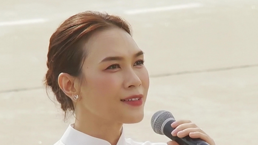 Mỹ Tâm ủng hộ 500 triệu đồng giúp đồng bào chịu ảnh hưởng bão Bualoi