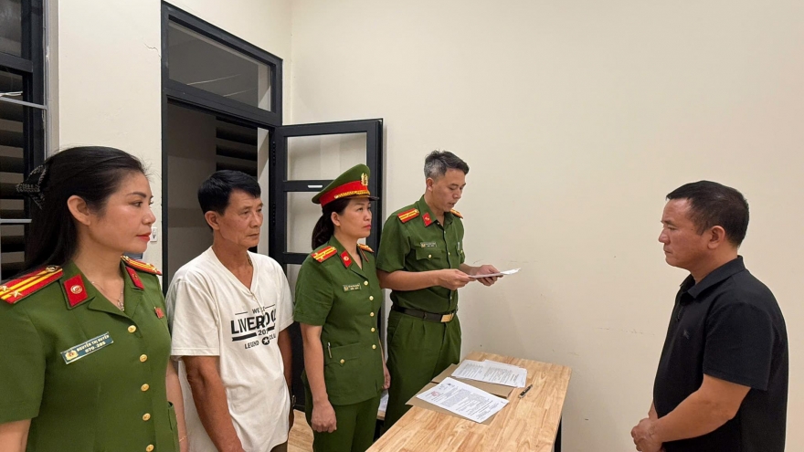 Phát hiện xử lý công ty chôn lấp chất thải trái phép