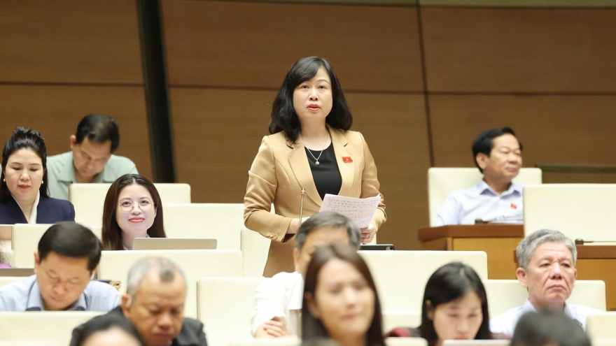 Đề xuất coi hành vi hành hung nhân viên y tế là chống người thi hành công vụ