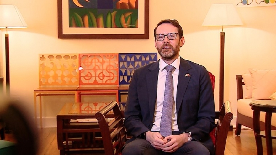 Party General Secretary's visit to UK marks historic milestone in bilateral ties