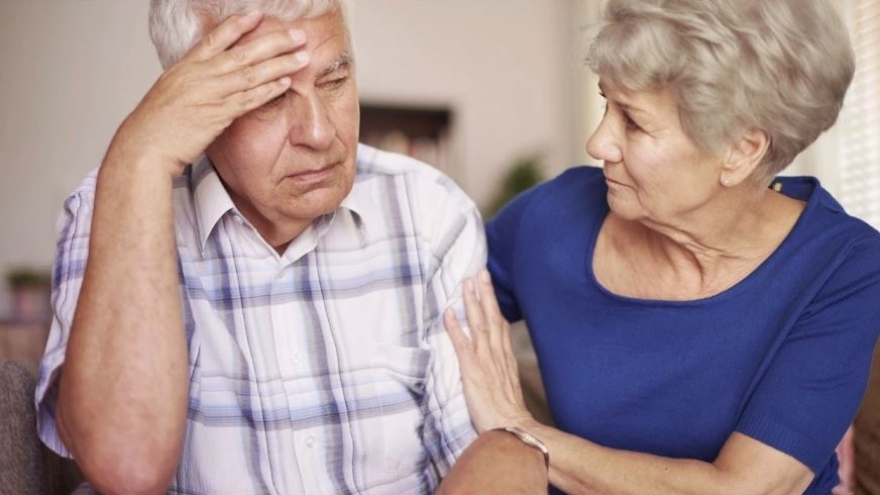 U70 vẫn băn khoăn, lo lắng vì chuyện yêu của mình bị suy giảm