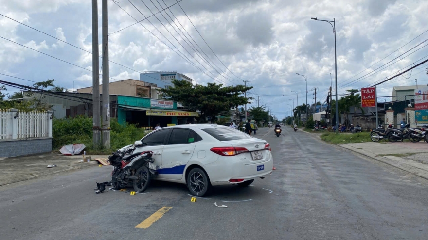 Người đàn ông tử vong sau va chạm ô tô đang quay đầu