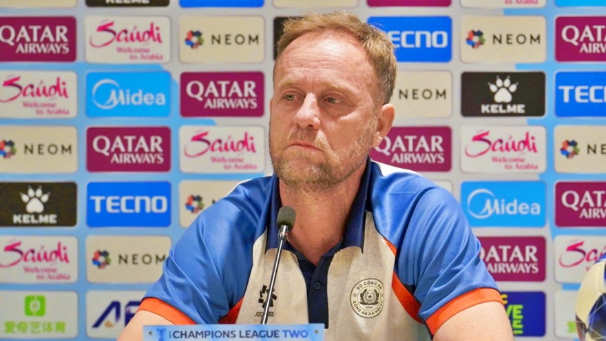 HLV Polking tự tin cùng CAHN gieo sầu cho đại diện của Australia