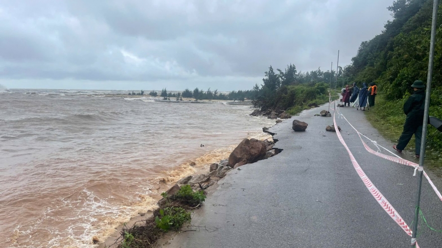 Nguy cơ lũ quét, sạt lở đất tại 14 xã, phường do mưa lớn ở Huế