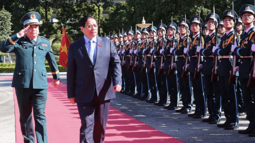 PM urges Air Defence – Air Force to build revolutionary, elite, modern unit