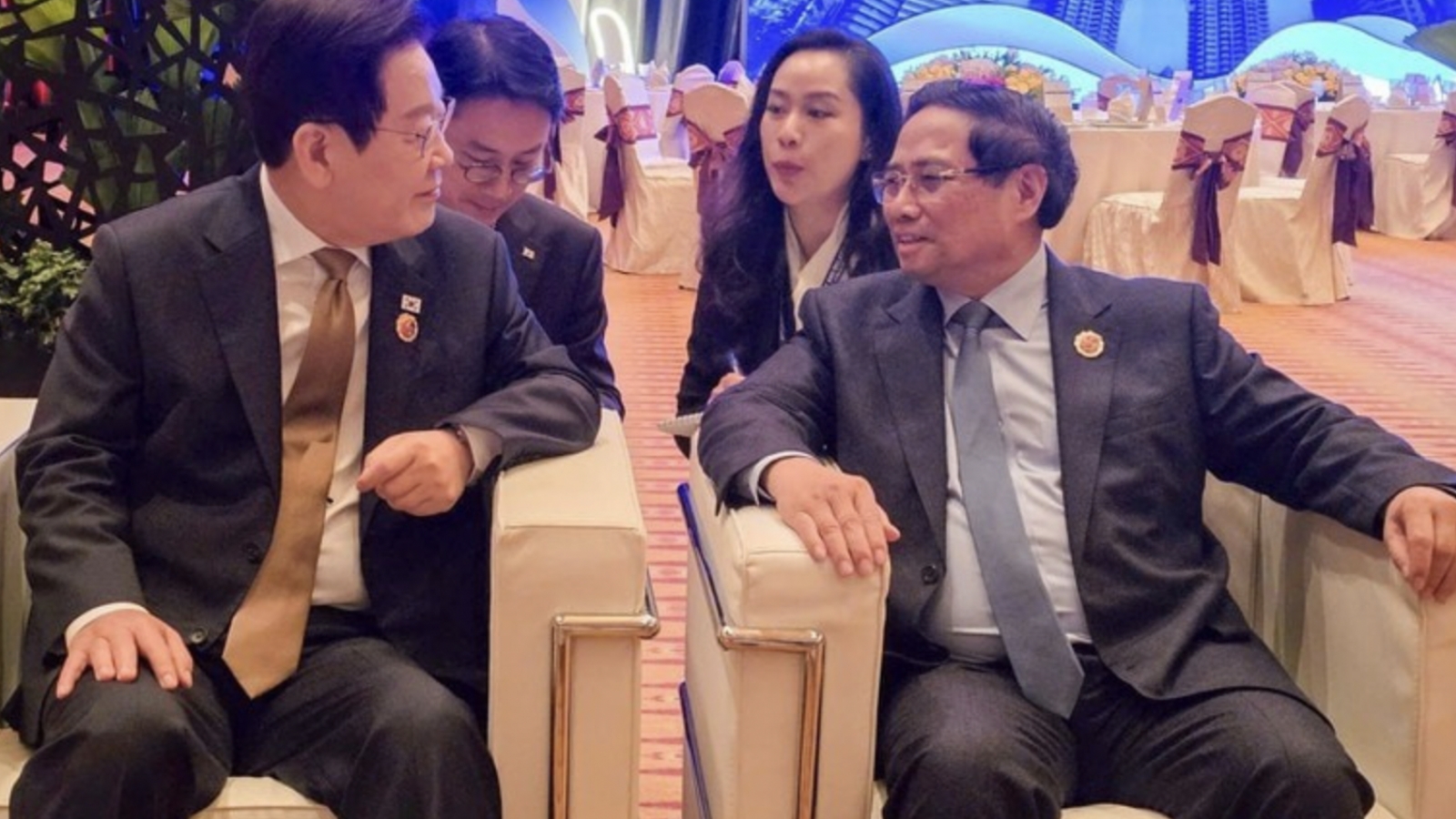 Vietnamese PM meets with leaders of RoK, Indonesia, New Zealand, IMF