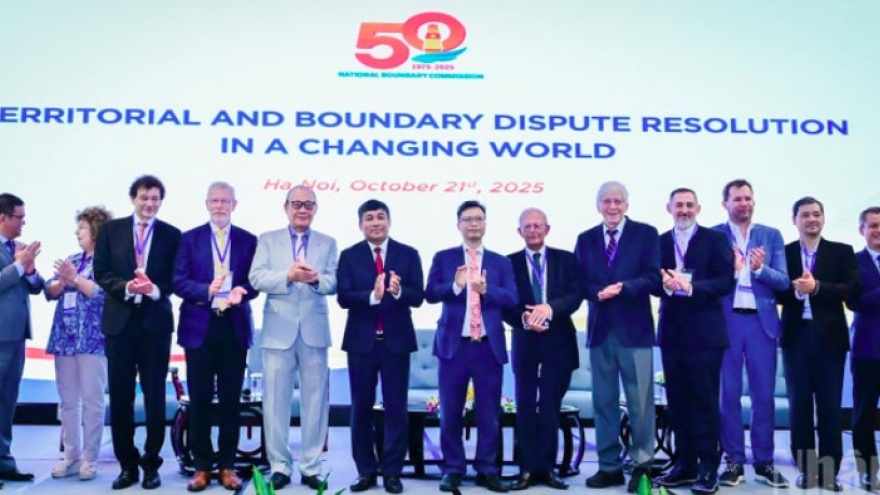 Seminar debates peaceful settlement of territorial, border disputes