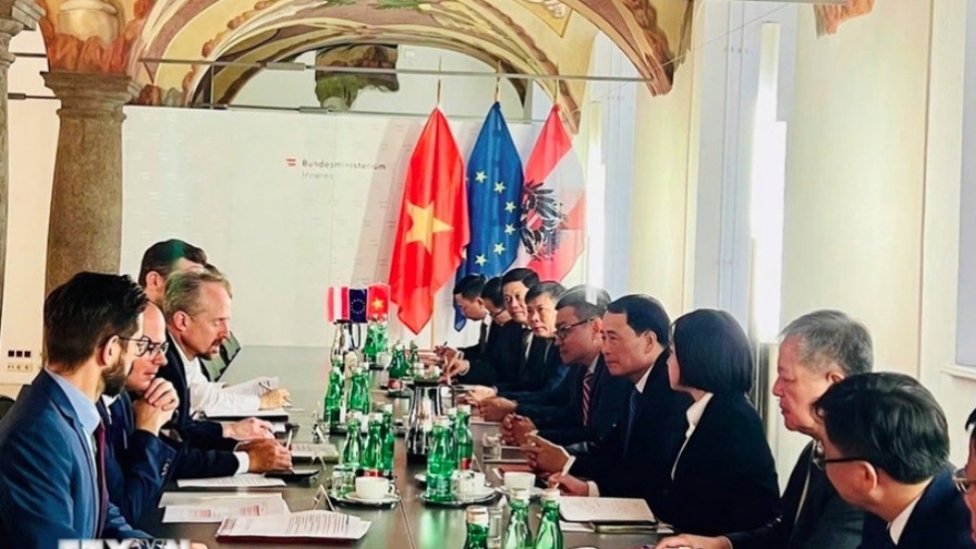 Vietnam, Austria boost security, digital technology cooperation