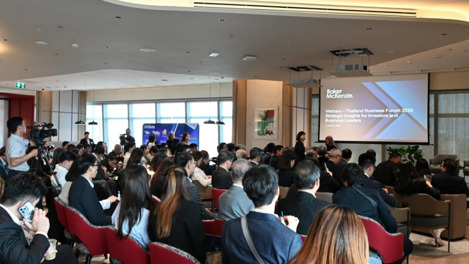 Vietnam pledges investor‑friendly business climate for Thai enterprises