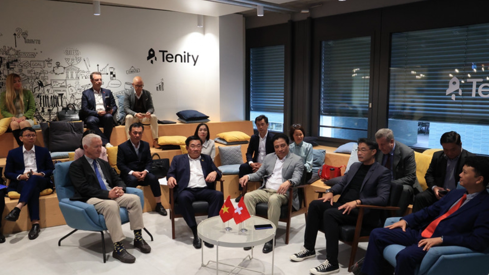 Zurich discussion opens gateway for cooperation between Khanh Hoa, Swiss firms