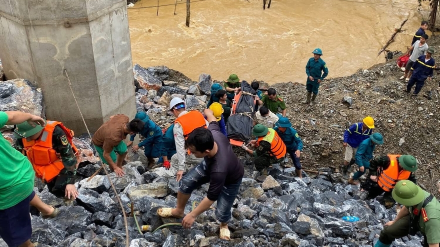 Tìm thấy thi thể 1 trong 3 công nhân thi công cao tốc bị lũ cuốn trôi ở Cao Bằng