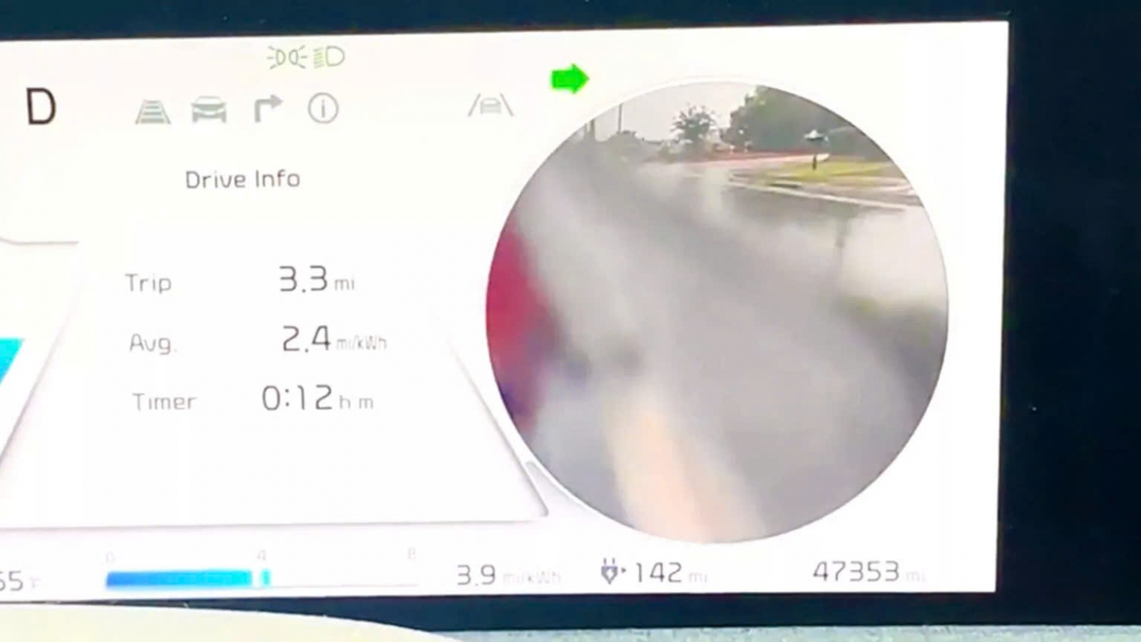 Chỉ vài giọt mưa cũng đủ khiến camera điểm mù Kia “vô dụng”