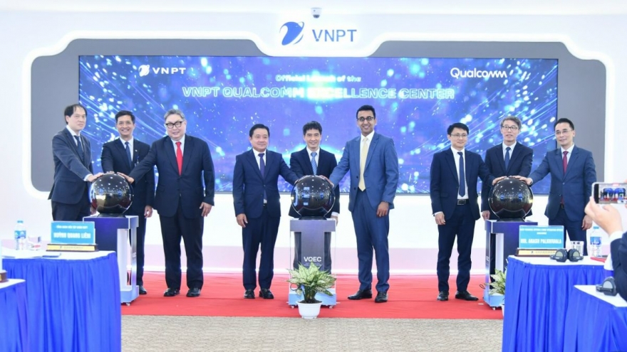 Chính thức ra mắt Trung tâm Xuất sắc VNPT-Qualcomm