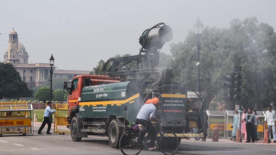 Ấn Độ nâng mức độ hạn chế do ô nhiễm gia tăng tại thủ đô New Delhi