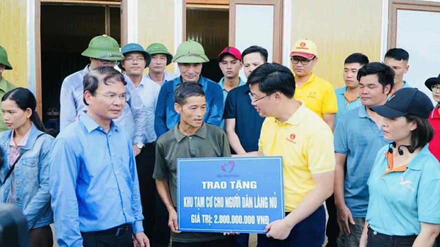 Vingroup hỗ trợ khẩn cấp 500 tỷ đồng cho đồng bào bị thiệt hại do bão Bualoi