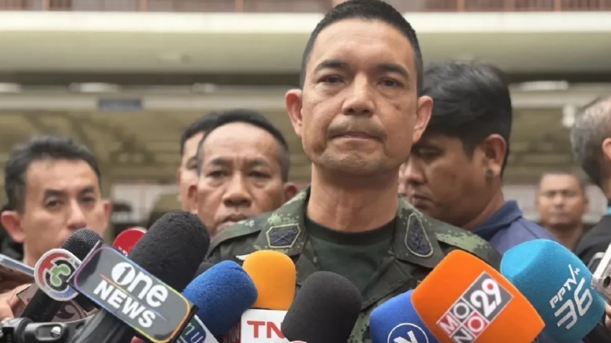 Quân đội Thái Lan và Campuchia thống nhất rút vũ khí hạng nặng tại biên giới