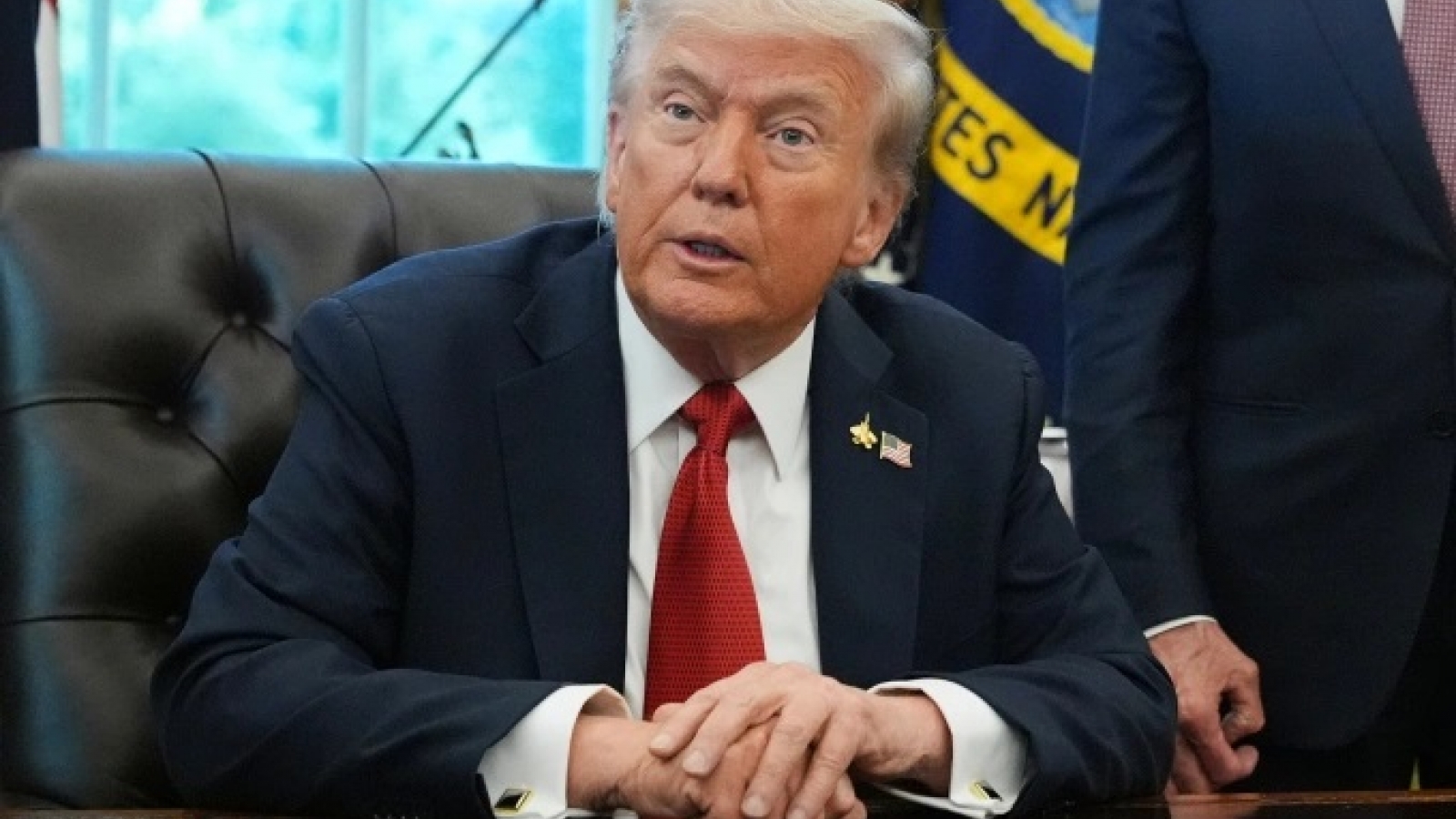 Ông Trump hủy kế hoạch gặp Chủ tịch Tập Cận Bình, đe dọa áp thuế mạnh với Bắc Kinh