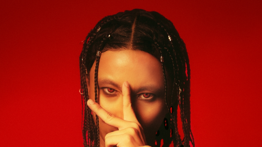 Rhymastic trở lại với nhân dạng YC sau 5 năm vắng bóng