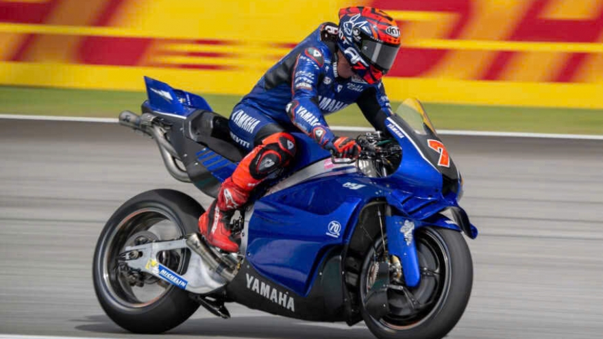 Yamaha YZR-M1 V-Four 2025 ra mắt tại Malaysia: Bước ngoặt mới cho MotoGP