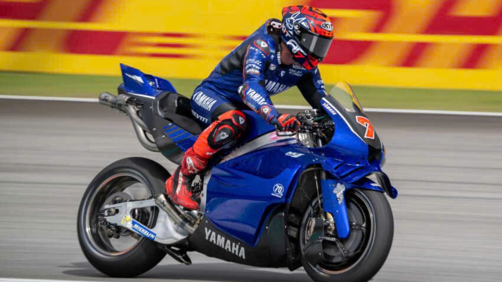 Yamaha YZR-M1 V-Four 2025 ra mắt tại Malaysia: Bước ngoặt mới cho MotoGP