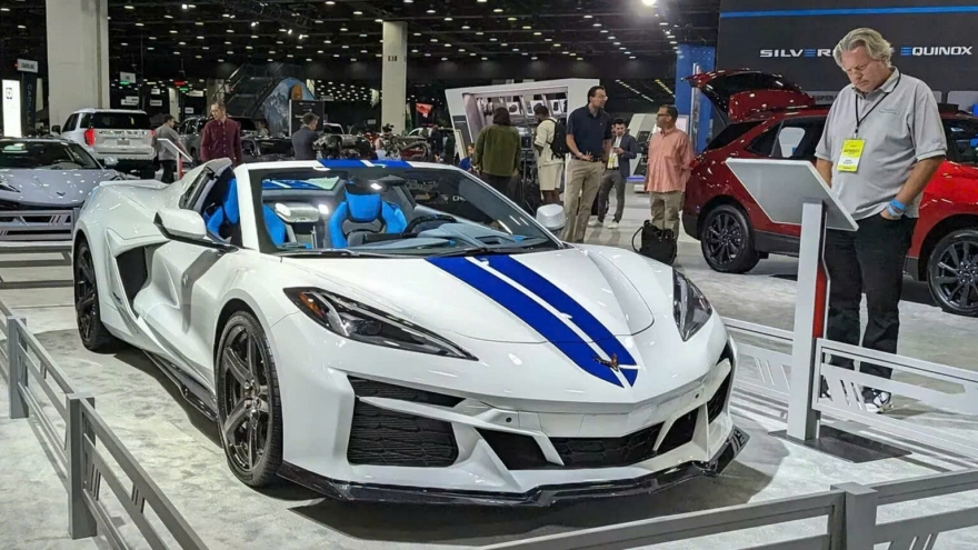 Nghiên cứu mới khẳng định triển lãm ô tô có ảnh hưởng đến quyết định mua xe