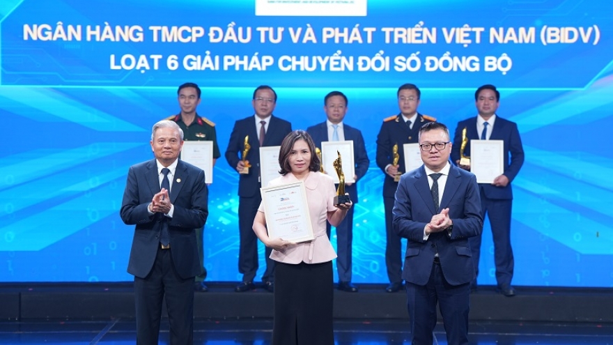 BIDV được vinh danh “Doanh nghiệp chuyển đổi số xuất sắc”