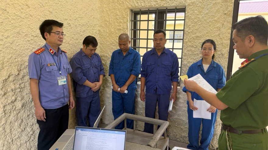 Bắc Ninh bắt giam Phó giám đốc Bệnh viện Phổi Hà Nội làm giả bệnh án