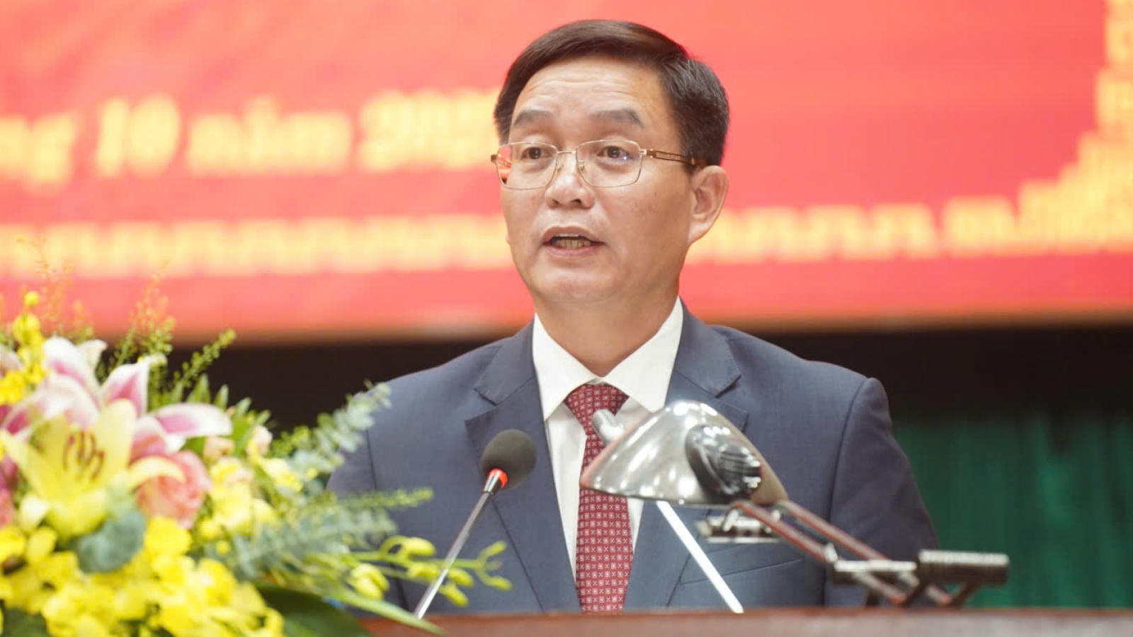 Chân dung Bí thư Thành ủy Huế nhiệm kỳ 2025-2030 Nguyễn Đình Trung