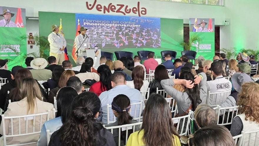 Vietnam attends first World Birdwatching Congress in Venezuela