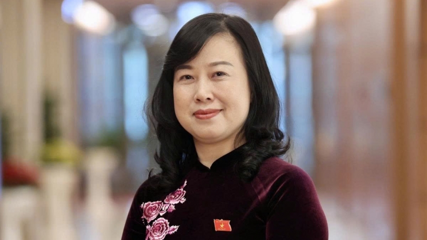 Bộ trưởng Đào Hồng Lan: “Nhân viên y tế phải được bảo vệ trong mọi hoàn cảnh”