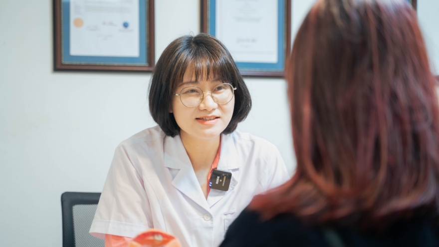 Mắc bệnh lý tuyến giáp có ảnh hưởng tới con khi mang thai?