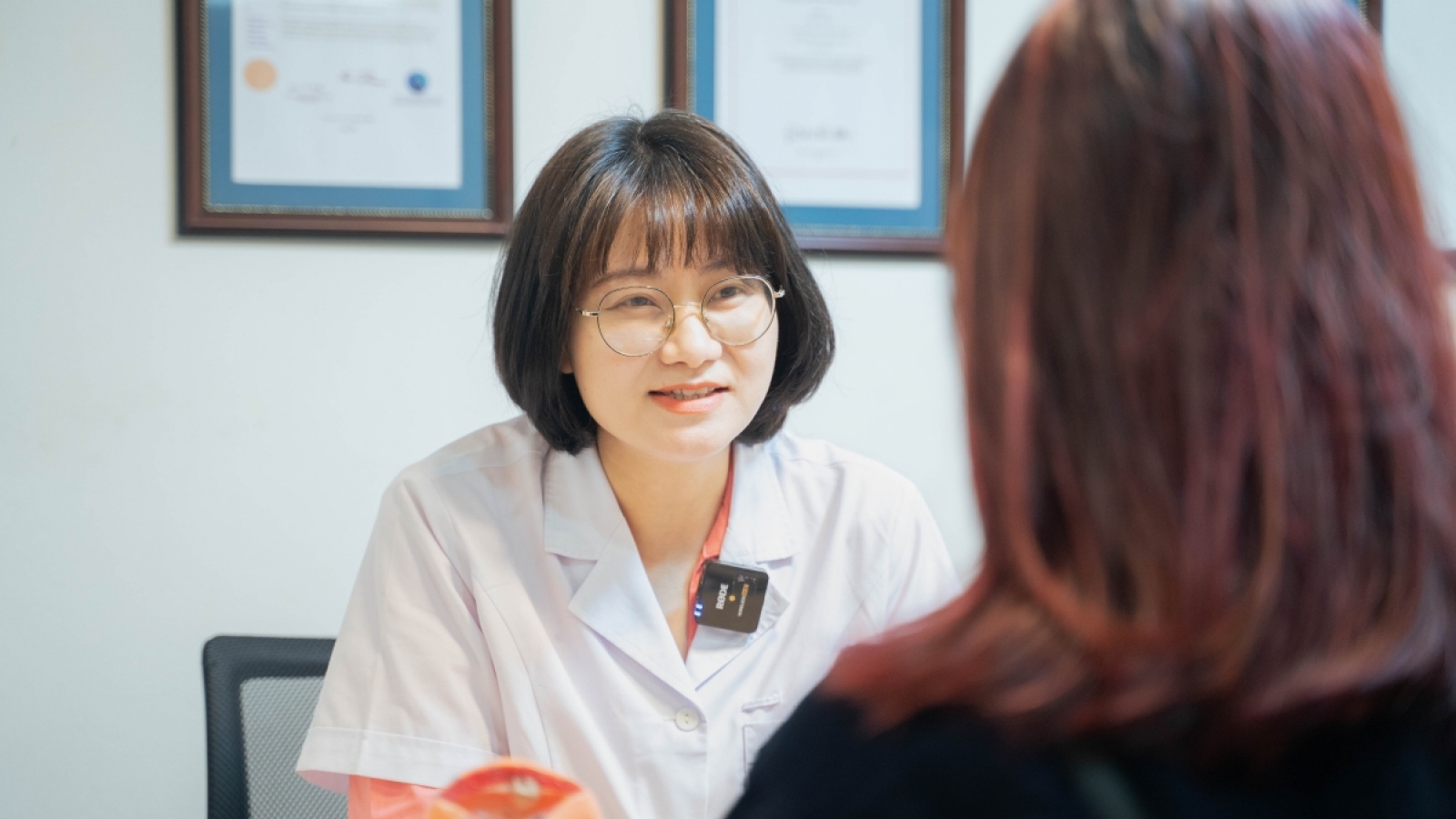 Mắc bệnh lý tuyến giáp có ảnh hưởng tới con khi mang thai?