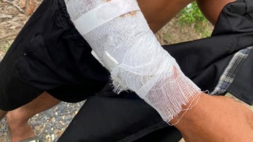 Truy bắt cá sấu tấn công người trên sông Chò (Khánh Hòa)