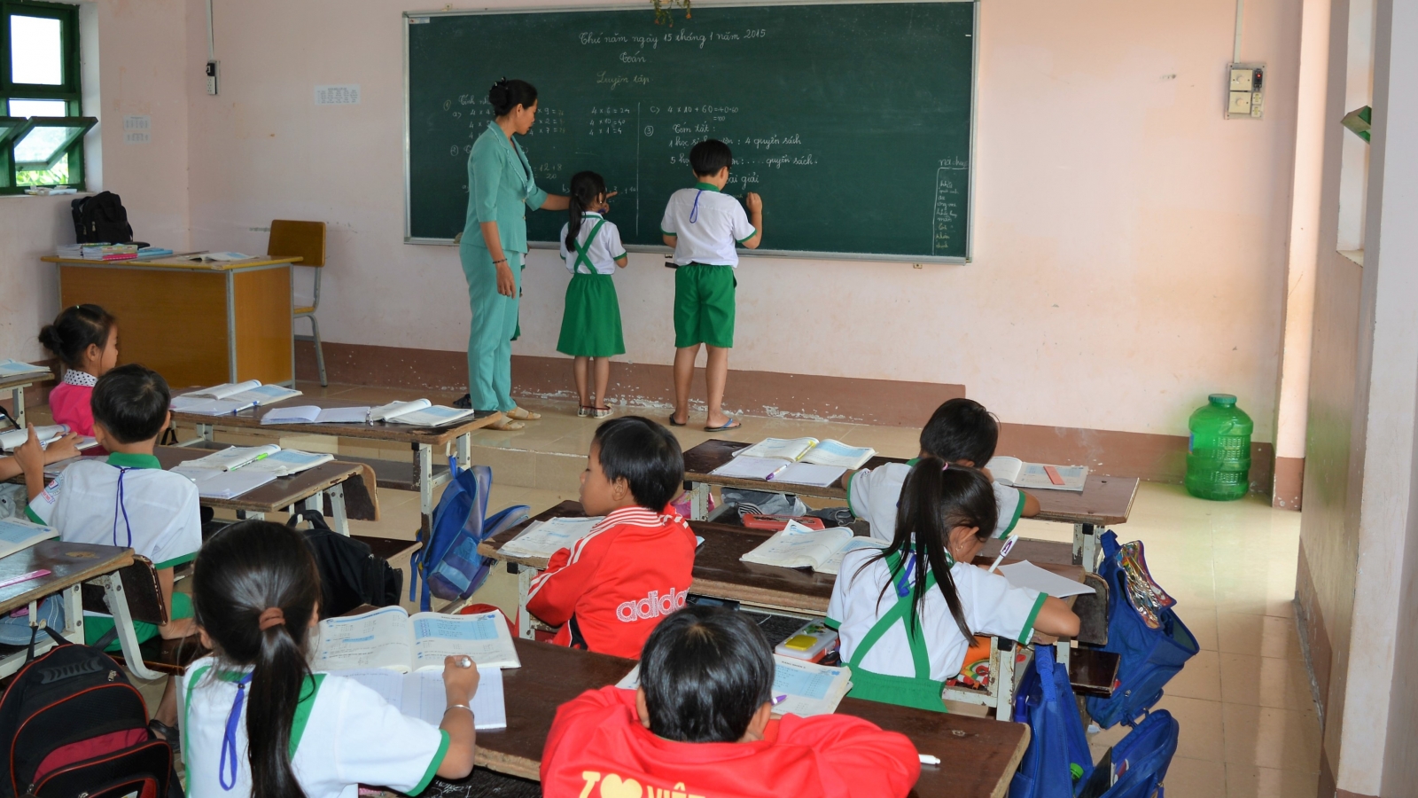 Cà Mau cụ thể hóa các khoản thu ngoài học phí