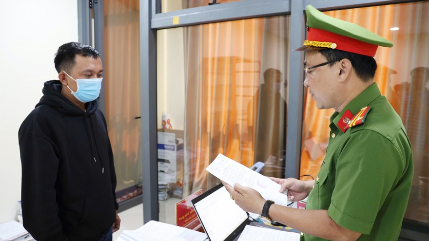 Khởi tố 2 đối tượng mua bán trái phép hóa đơn, chứng từ ở An Giang