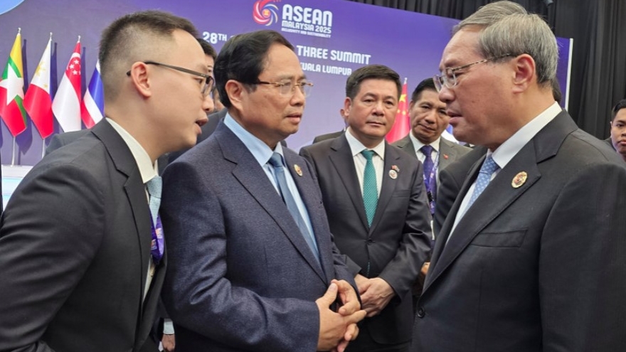 Vietnamese, Chinese government leaders meet in Kuala Lumpur